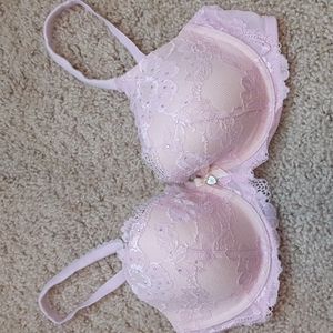 Victoria's Secret Body by Victoria Bra